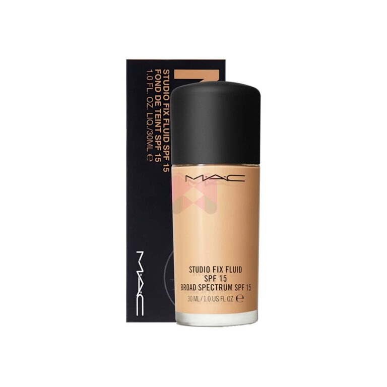 MAC Studio Fix Fluid Foundation with SPF15 - NC20 - 30ml